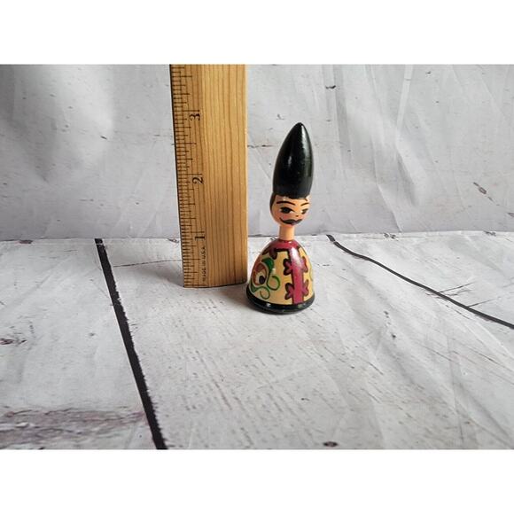 Vintage Hungarian Wooden Bottle Stoppers Hand Painted Wood With Cork READ - Picture 7 of 7
